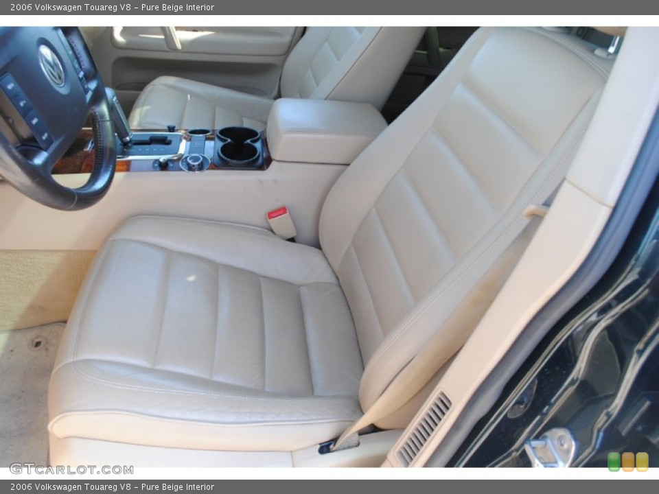 Pure Beige Interior Photo for the 2006 Volkswagen Touareg V8 #80851635