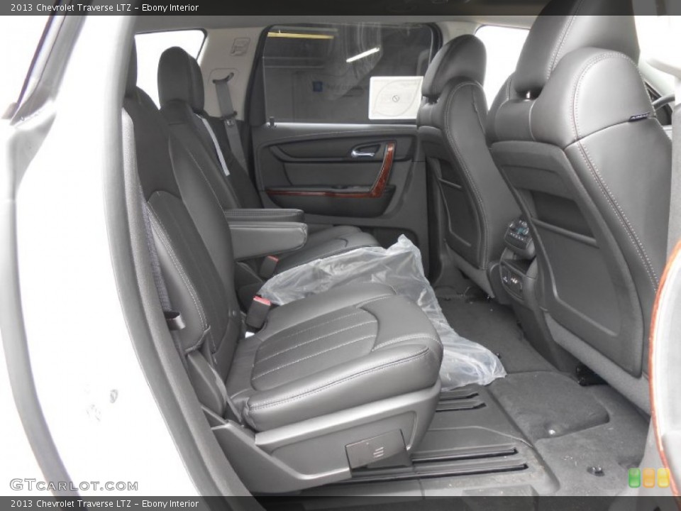 Ebony Interior Rear Seat for the 2013 Chevrolet Traverse LTZ #80852866