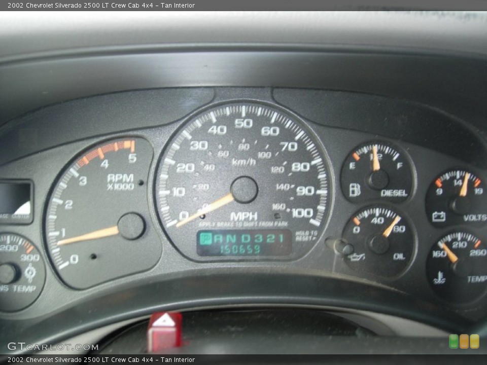 Tan Interior Gauges for the 2002 Chevrolet Silverado 2500 LT Crew Cab 4x4 #80855384