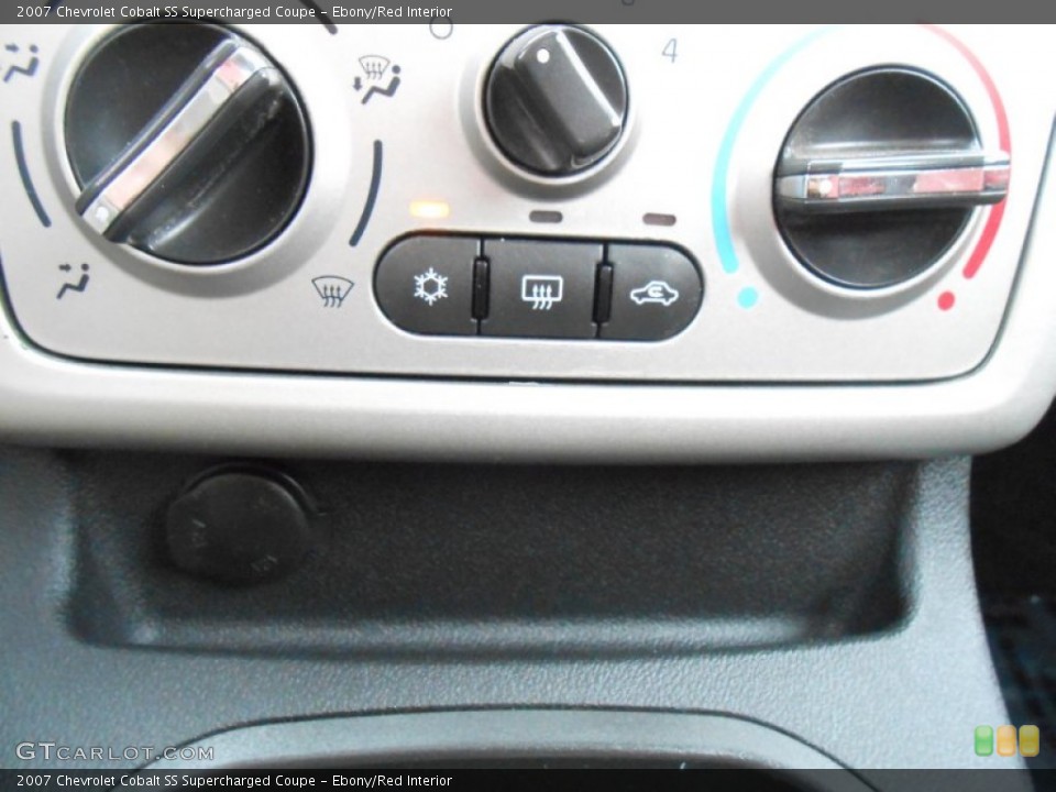 Ebony/Red Interior Controls for the 2007 Chevrolet Cobalt SS Supercharged Coupe #80858981