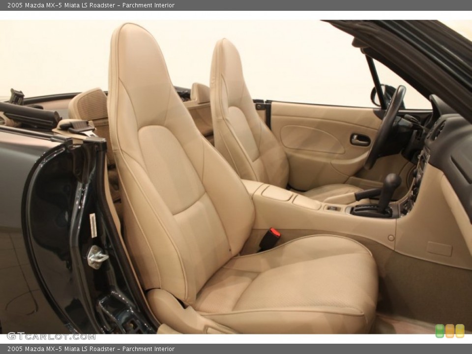 Parchment 2005 Mazda MX-5 Miata Interiors