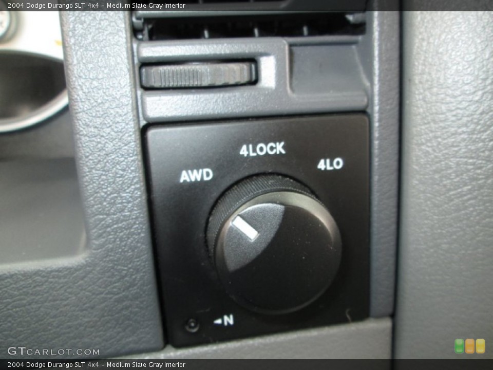 Medium Slate Gray Interior Controls for the 2004 Dodge Durango SLT 4x4 #80869147