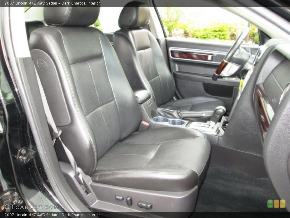 Dark Charcoal Interior Photo for the 2007 Lincoln MKZ AWD Sedan #80871457