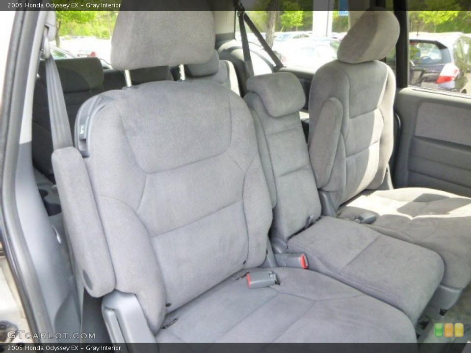 Gray Interior Rear Seat for the 2005 Honda Odyssey EX #80873441
