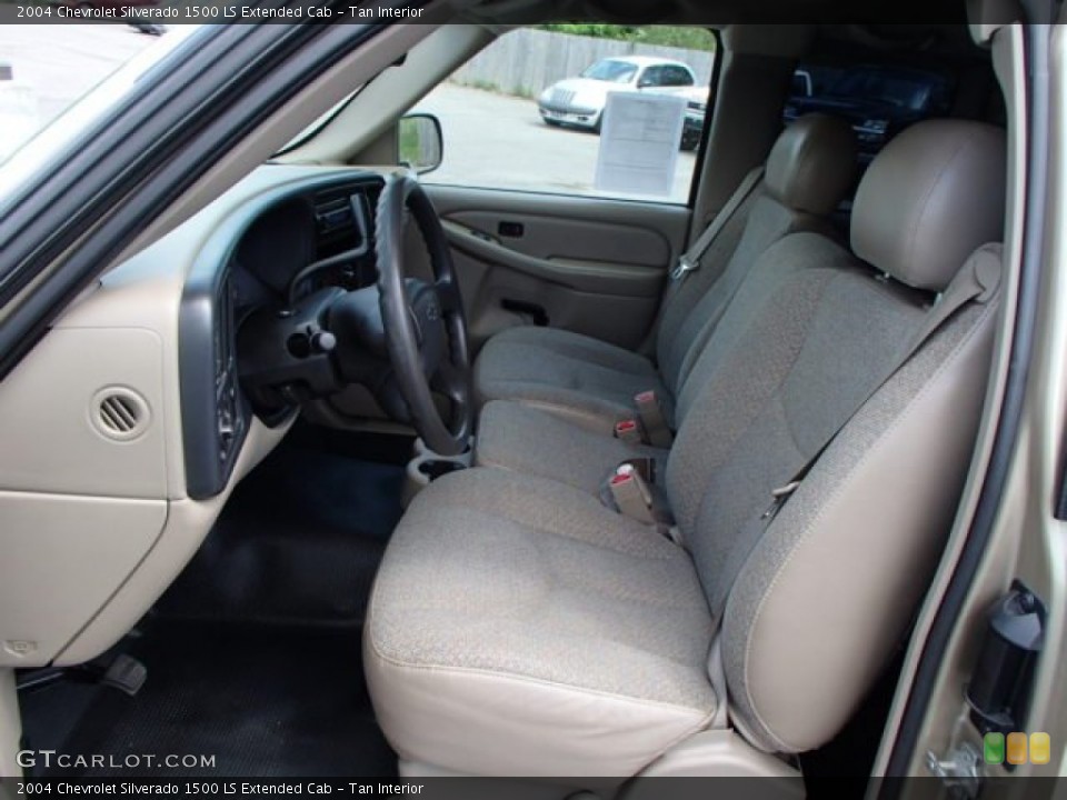 Tan Interior Photo for the 2004 Chevrolet Silverado 1500 LS Extended Cab #80873685