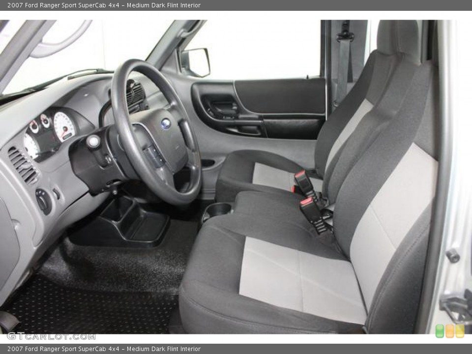Medium Dark Flint Interior Photo for the 2007 Ford Ranger Sport SuperCab 4x4 #80879245