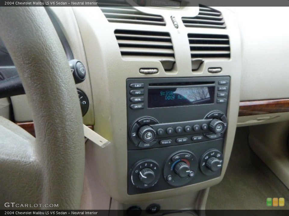 Neutral Interior Controls for the 2004 Chevrolet Malibu LS V6 Sedan #80882156
