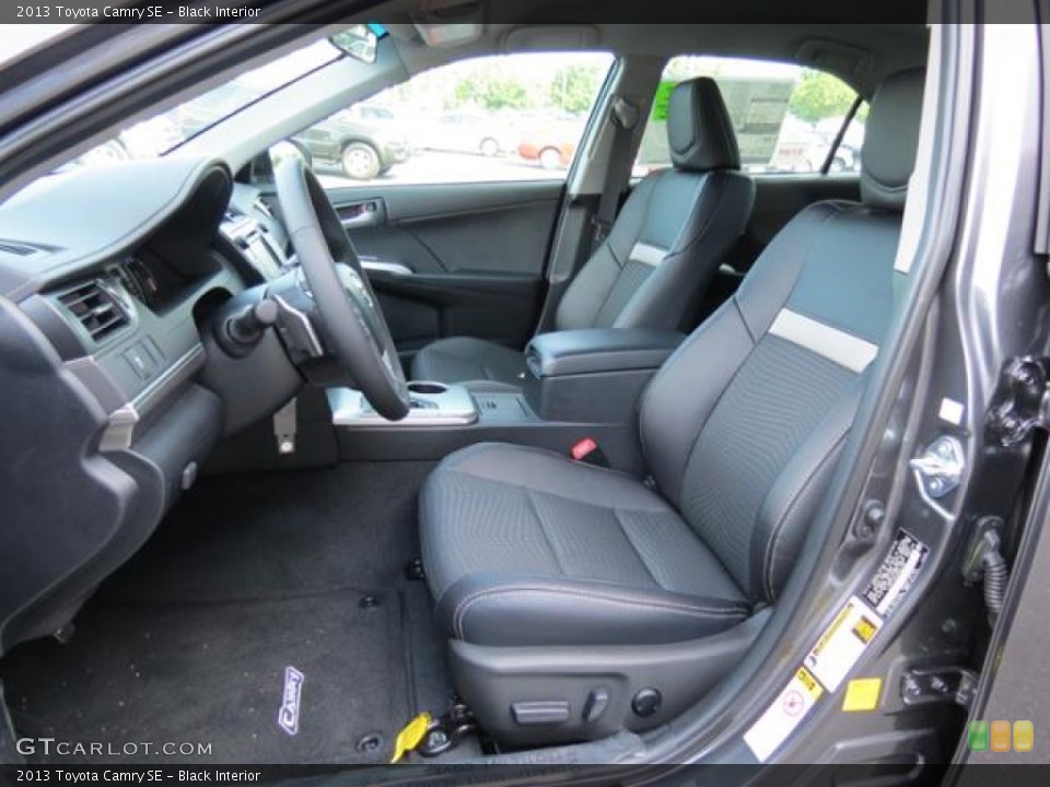 Black Interior Photo for the 2013 Toyota Camry SE #80891425