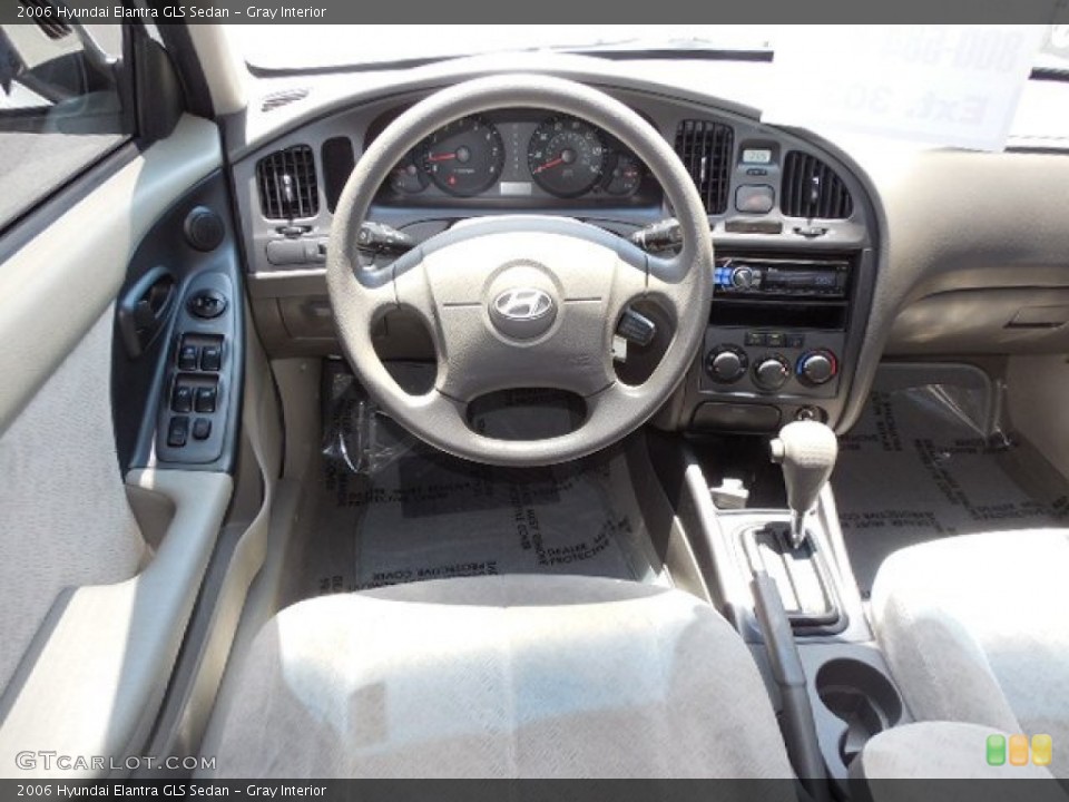 Gray Interior Dashboard for the 2006 Hyundai Elantra GLS Sedan #80894533