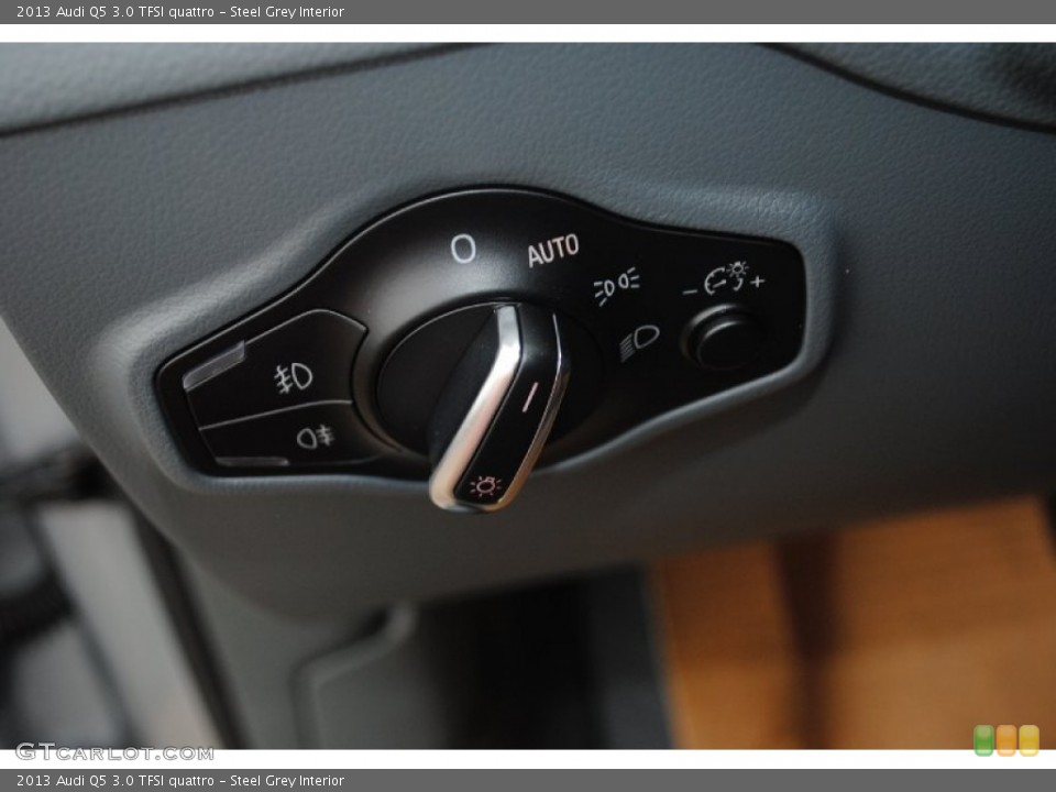 Steel Grey Interior Controls for the 2013 Audi Q5 3.0 TFSI quattro #80898659