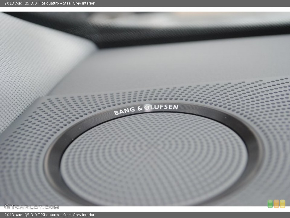 Steel Grey Interior Audio System for the 2013 Audi Q5 3.0 TFSI quattro #80898702