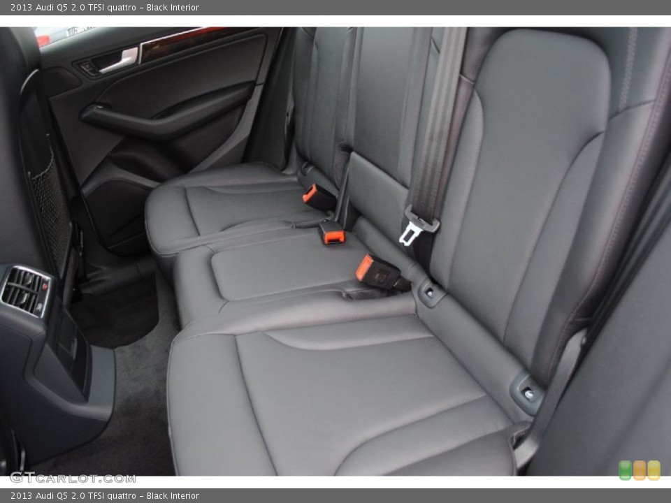 Black Interior Rear Seat for the 2013 Audi Q5 2.0 TFSI quattro #80899594