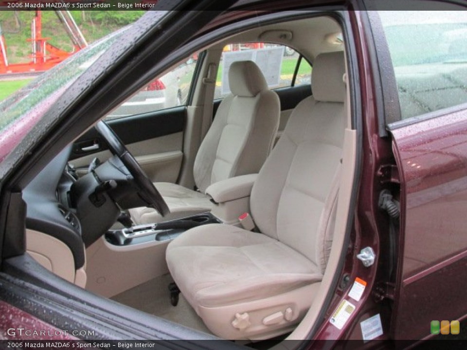 Beige Interior Photo for the 2006 Mazda MAZDA6 s Sport Sedan #80900451