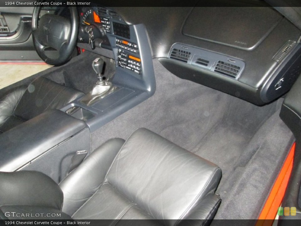 Black Interior Photo for the 1994 Chevrolet Corvette Coupe #80903898