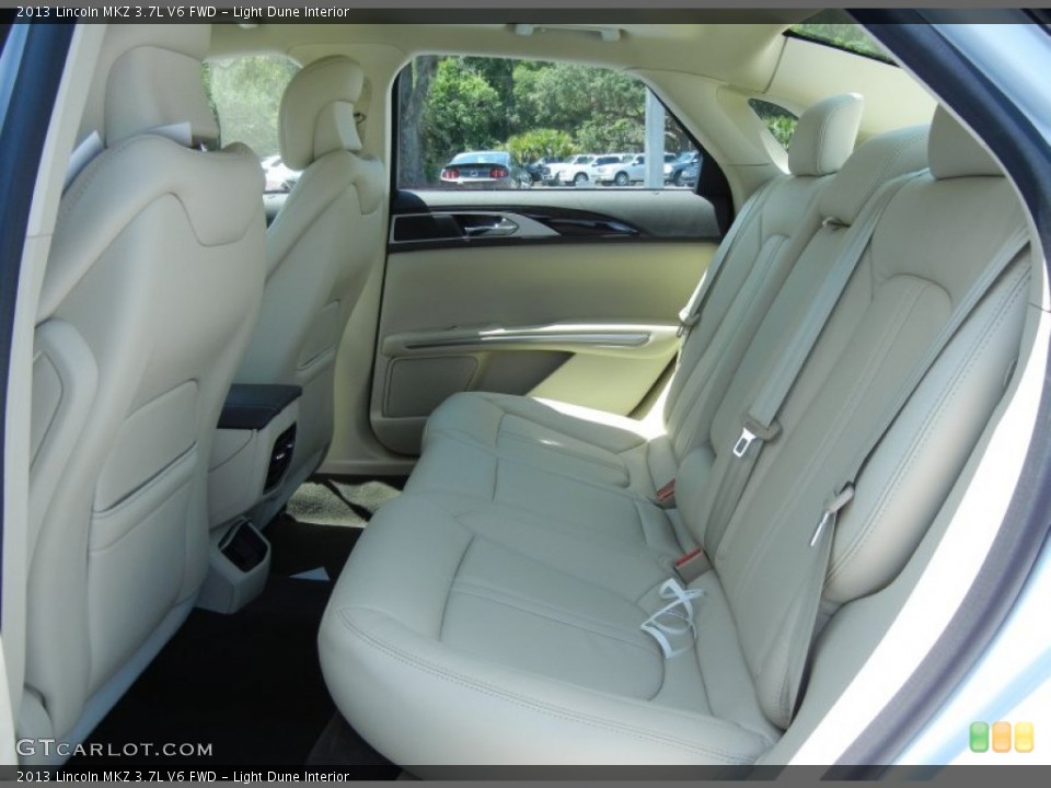 Light Dune Interior Rear Seat for the 2013 Lincoln MKZ 3.7L V6 FWD #80905497