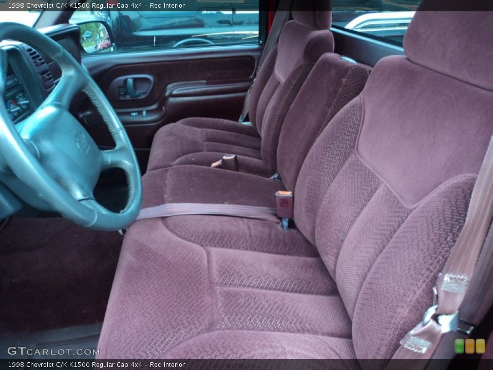 Red Interior Photo for the 1998 Chevrolet C/K K1500 Regular Cab 4x4 #80907421