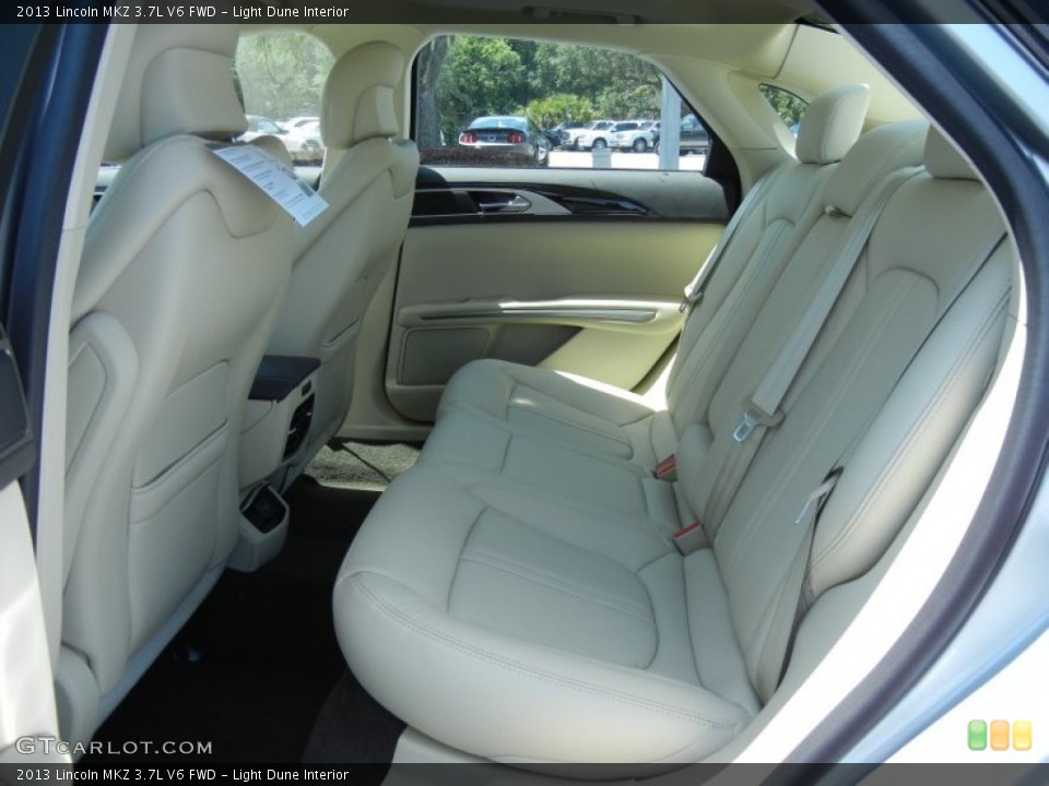 Light Dune Interior Rear Seat for the 2013 Lincoln MKZ 3.7L V6 FWD #80908208