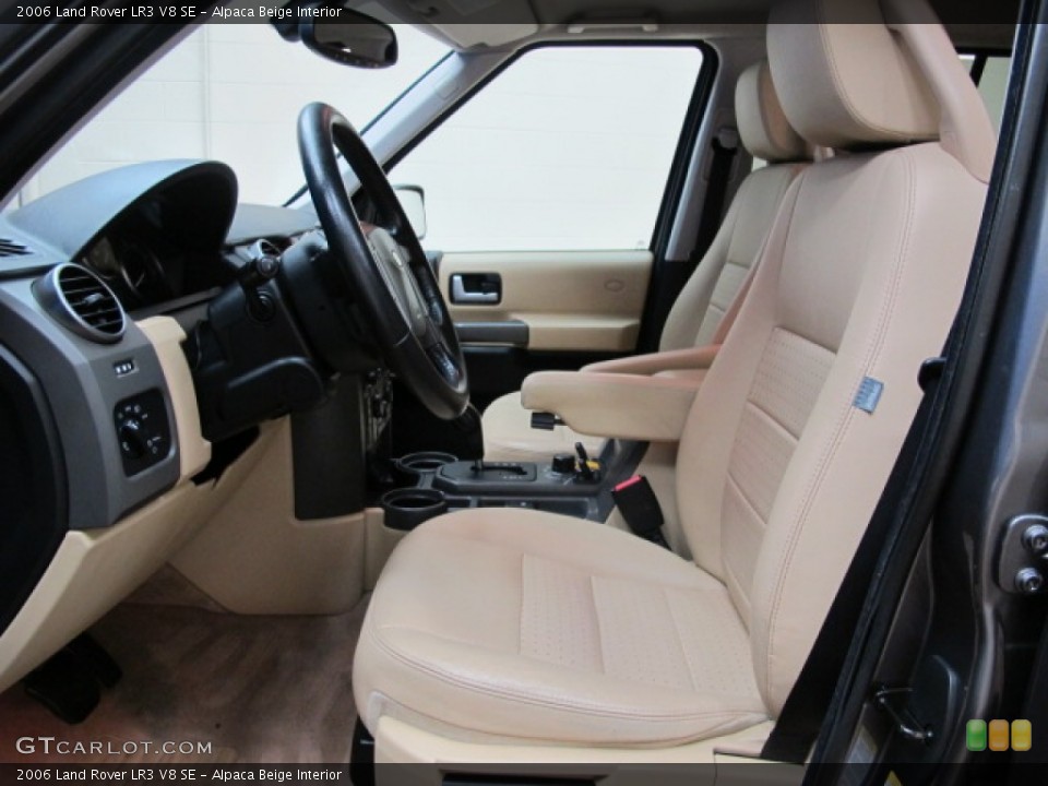 Alpaca Beige Interior Photo for the 2006 Land Rover LR3 V8 SE #80908623