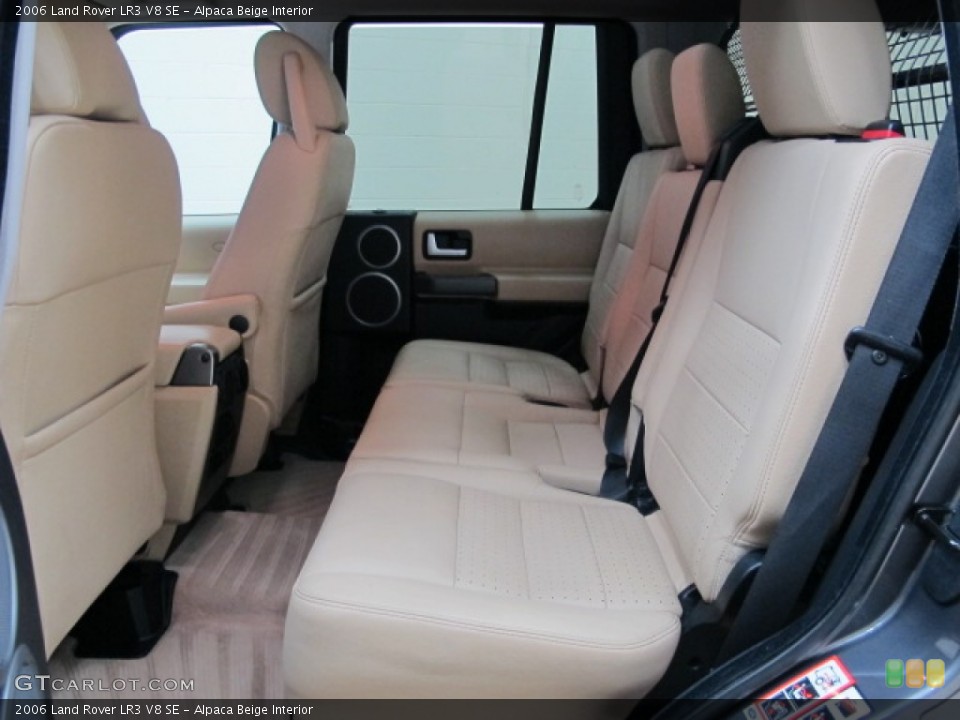 Alpaca Beige Interior Rear Seat for the 2006 Land Rover LR3 V8 SE #80908671