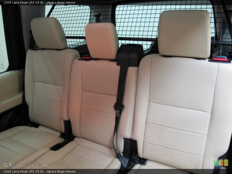 Alpaca Beige Interior Rear Seat for the 2006 Land Rover LR3 V8 SE #80908692