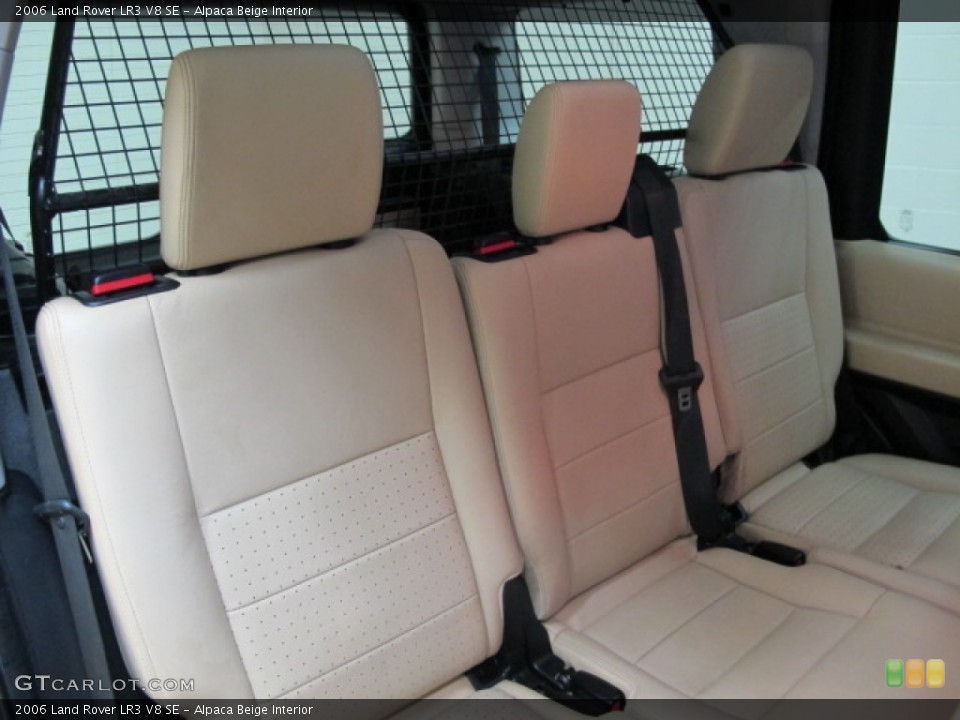 Alpaca Beige Interior Rear Seat for the 2006 Land Rover LR3 V8 SE #80908731