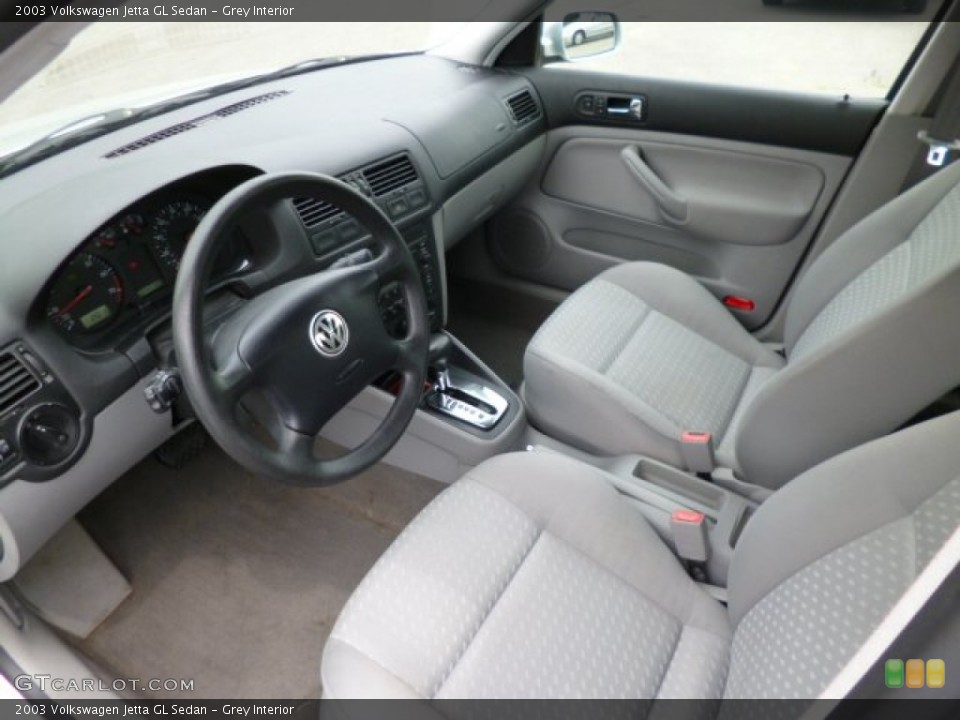 Grey Interior Prime Interior for the 2003 Volkswagen Jetta GL Sedan #80915088