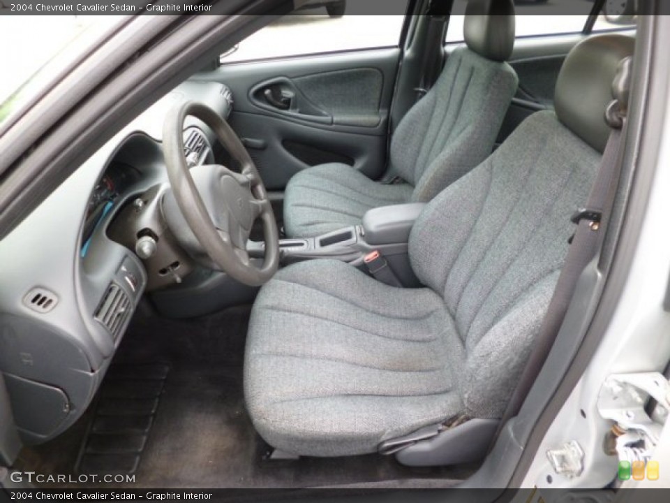 Graphite Interior Photo for the 2004 Chevrolet Cavalier Sedan #80915526