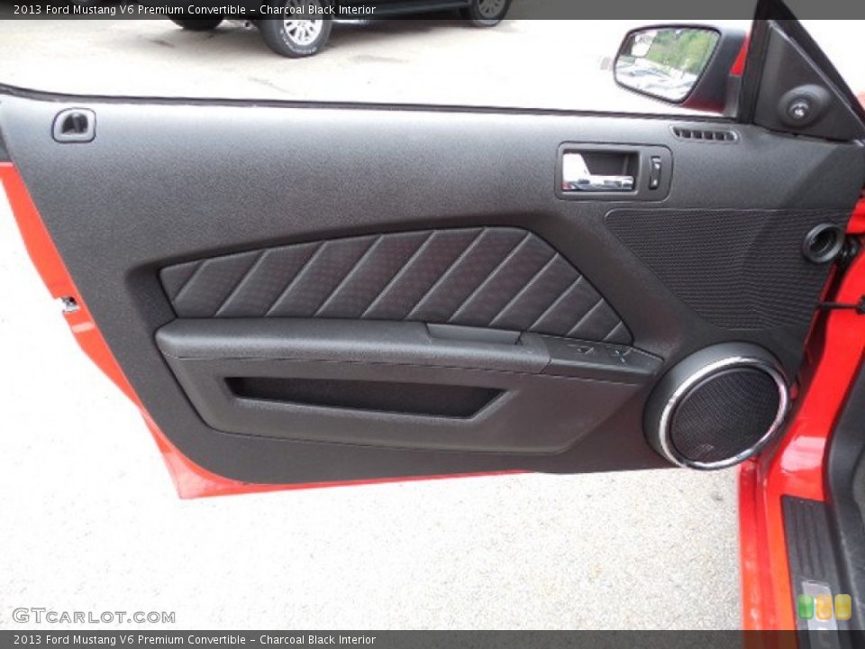 Charcoal Black Interior Door Panel for the 2013 Ford Mustang V6 Premium Convertible #80919879