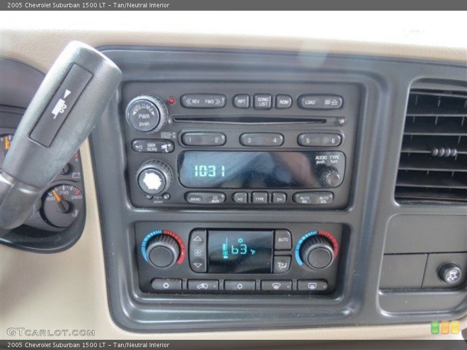 Tan/Neutral Interior Controls for the 2005 Chevrolet Suburban 1500 LT #80925354