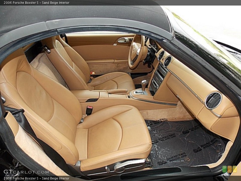 Sand Beige Interior Photo for the 2006 Porsche Boxster S #80926627