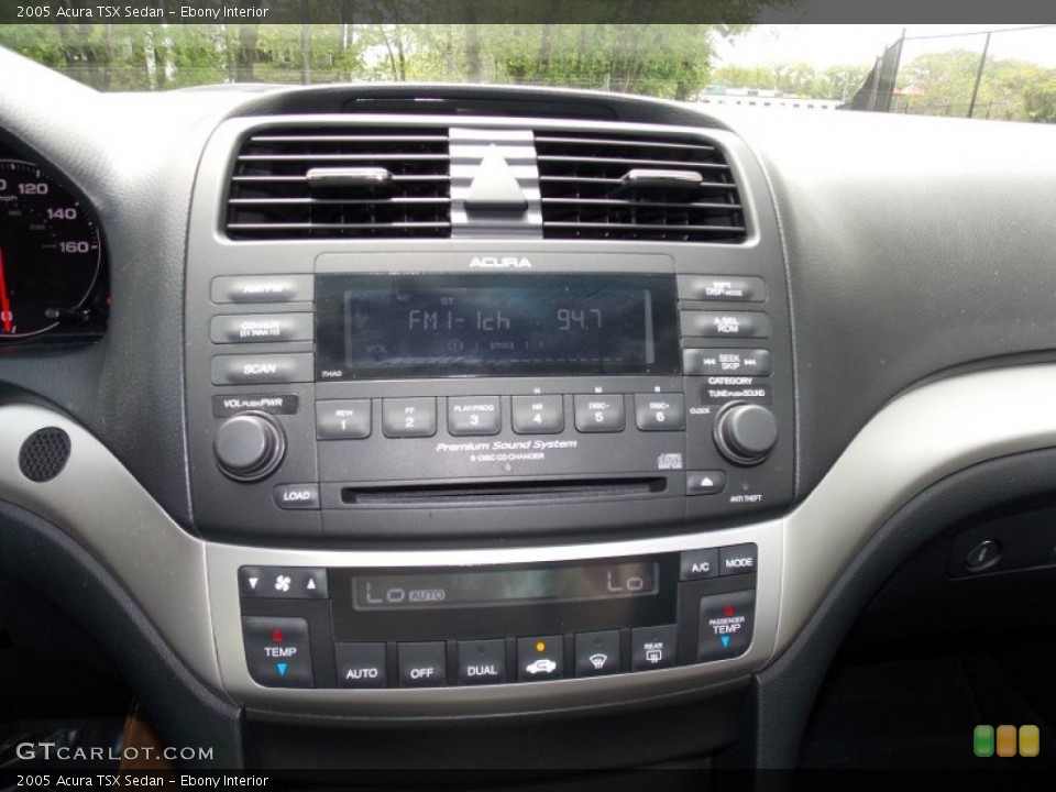 Ebony Interior Controls for the 2005 Acura TSX Sedan #80927770