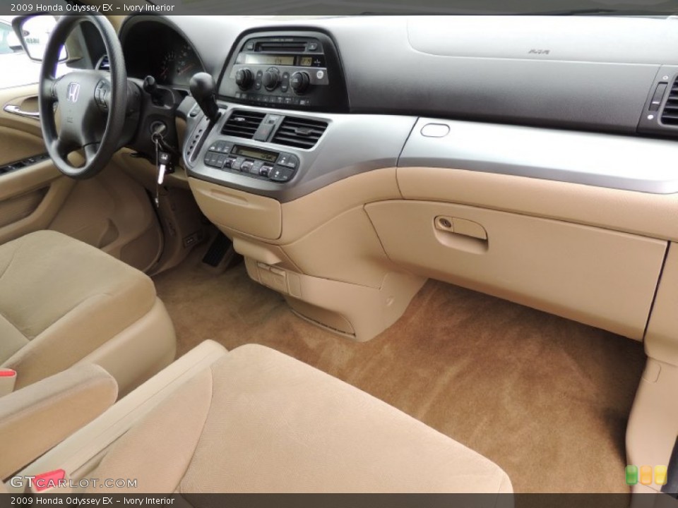 Ivory Interior Dashboard for the 2009 Honda Odyssey EX #80929553