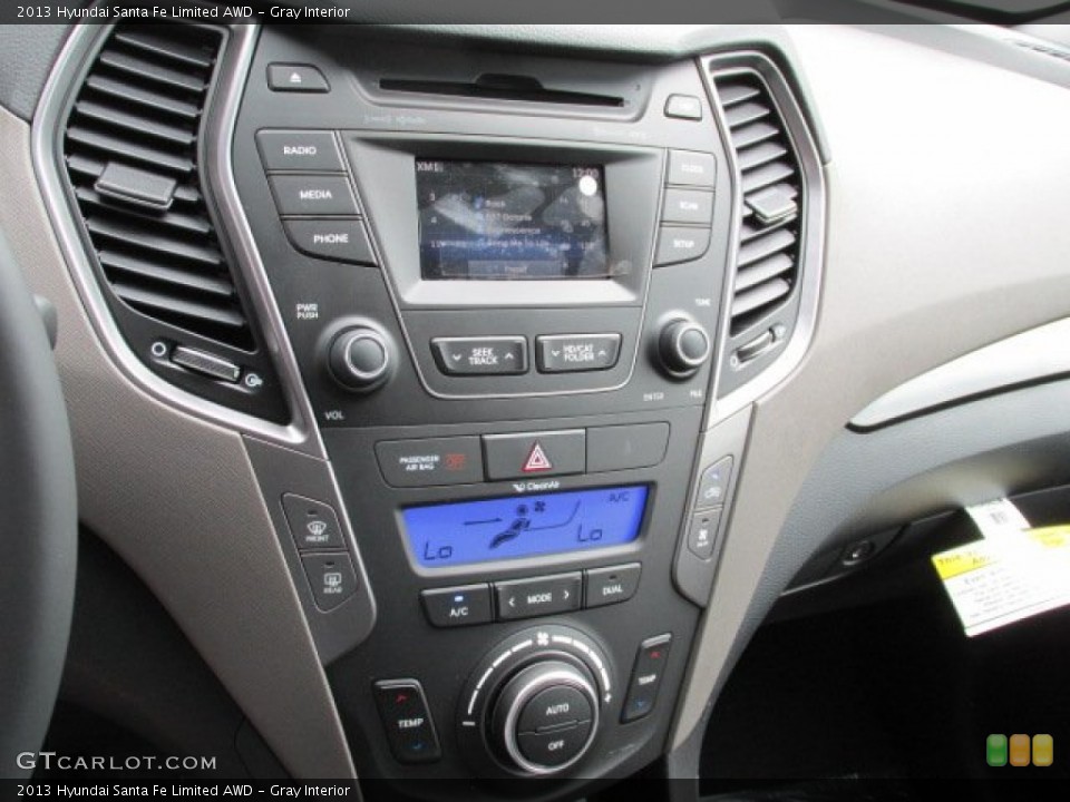 Gray Interior Controls for the 2013 Hyundai Santa Fe Limited AWD #80929883