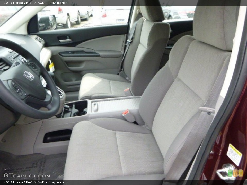 Gray Interior Photo for the 2013 Honda CR-V LX AWD #80932700