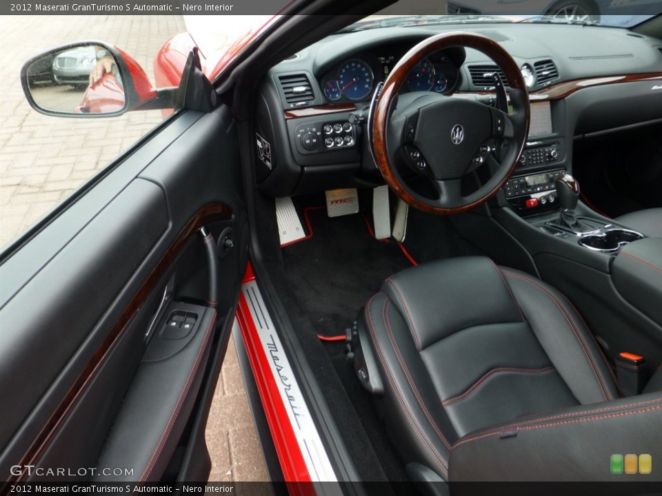 Nero Interior Photo for the 2012 Maserati GranTurismo S Automatic #80935488