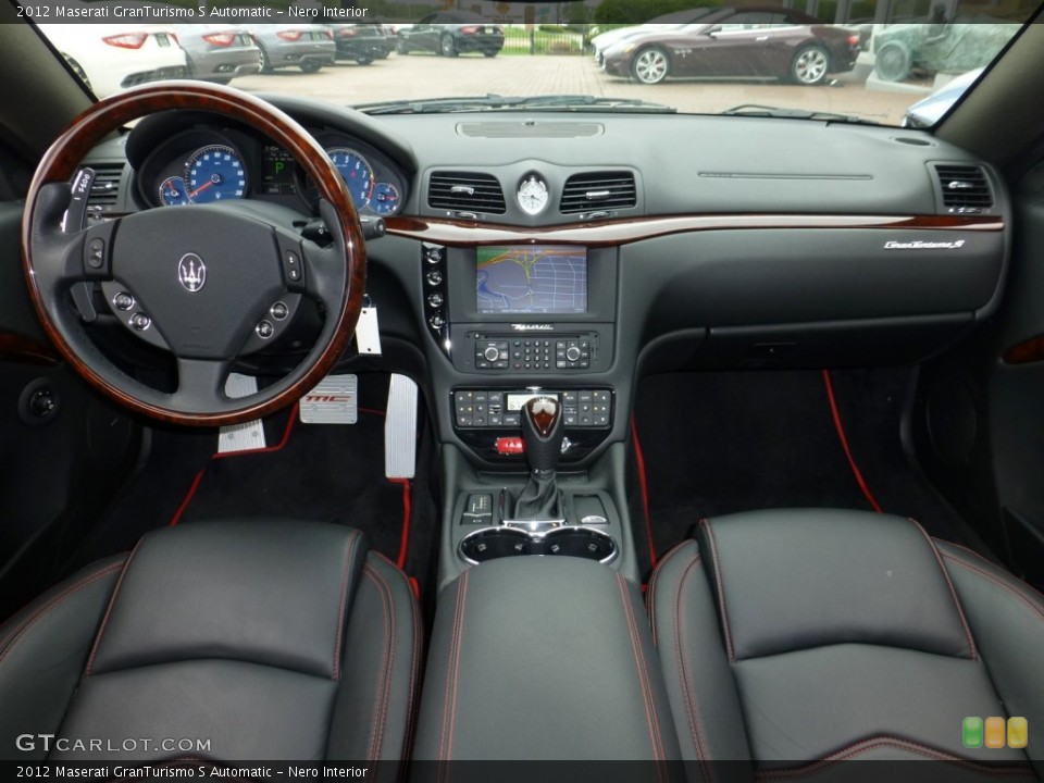 Nero Interior Dashboard for the 2012 Maserati GranTurismo S Automatic #80935626