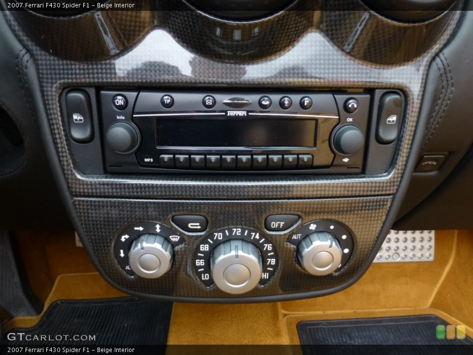 Beige Interior Controls for the 2007 Ferrari F430 Spider F1 #80939171