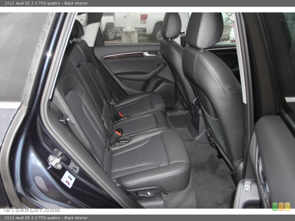 Black Interior Rear Seat for the 2013 Audi Q5 2.0 TFSI quattro #80940969