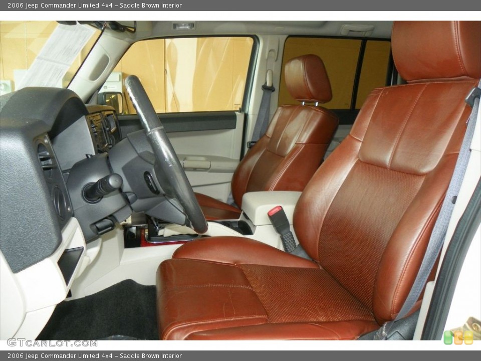 Saddle Brown Interior Photo for the 2006 Jeep Commander Limited 4x4 #80949322
