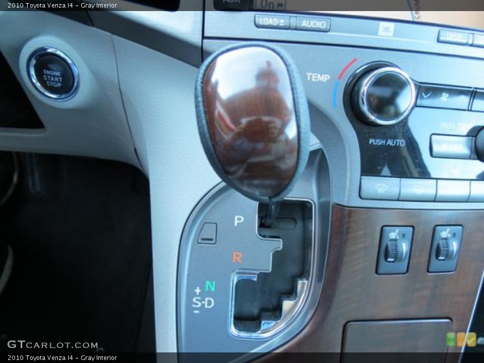 Gray Interior Transmission for the 2010 Toyota Venza I4 #80950612