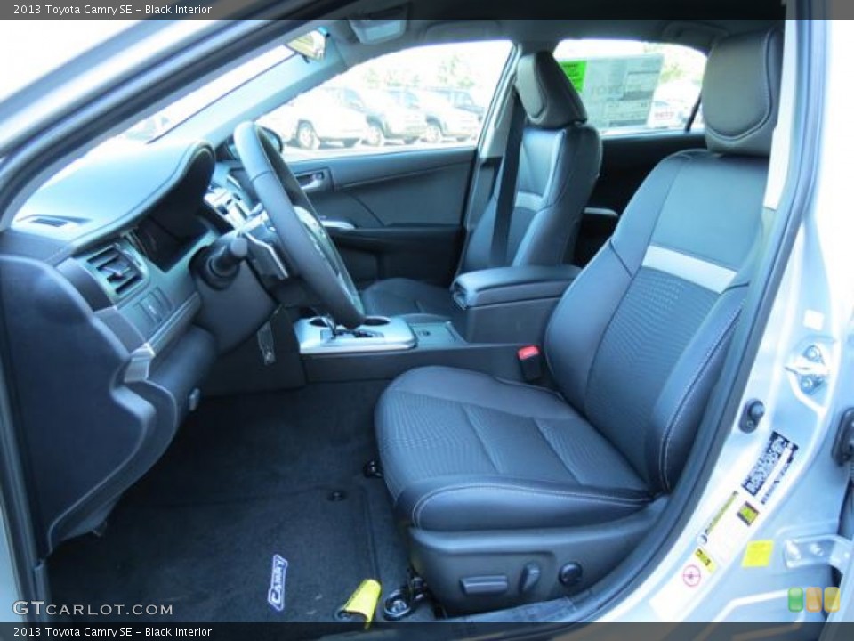 Black Interior Photo for the 2013 Toyota Camry SE #80951562