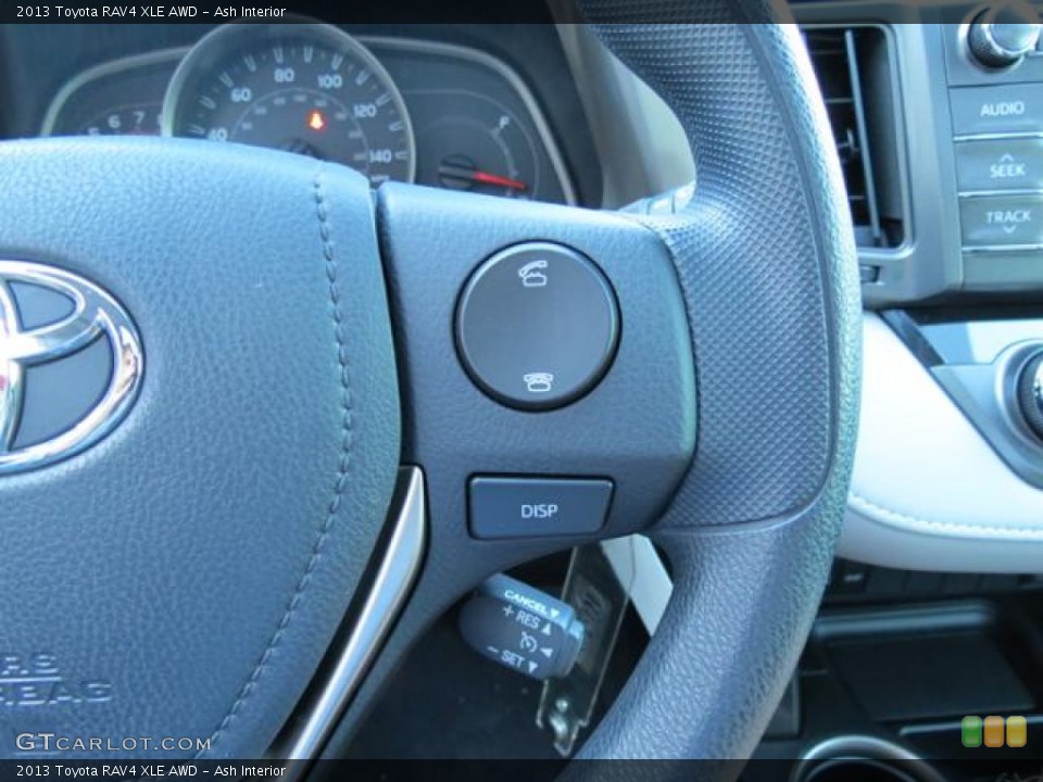 Ash Interior Controls for the 2013 Toyota RAV4 XLE AWD #80952784