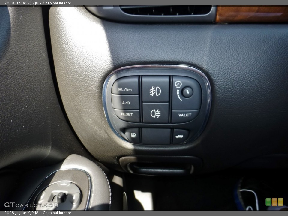 Charcoal Interior Controls for the 2008 Jaguar XJ XJ8 #80955405