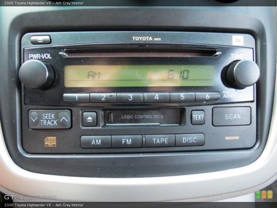 Ash Gray Interior Audio System for the 2006 Toyota Highlander V6 #80978339