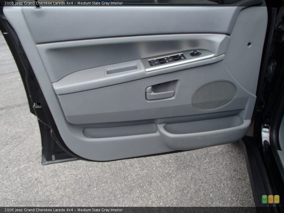 Medium Slate Gray Interior Door Panel for the 2006 Jeep Grand Cherokee Laredo 4x4 #80978386