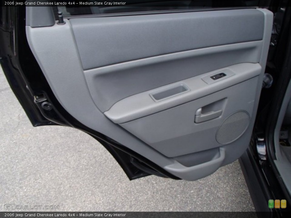 Medium Slate Gray Interior Door Panel for the 2006 Jeep Grand Cherokee Laredo 4x4 #80978426