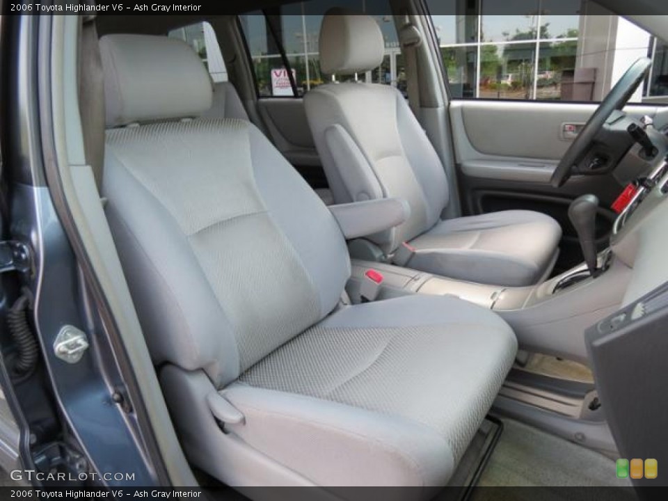 Ash Gray Interior Front Seat for the 2006 Toyota Highlander V6 #80978552