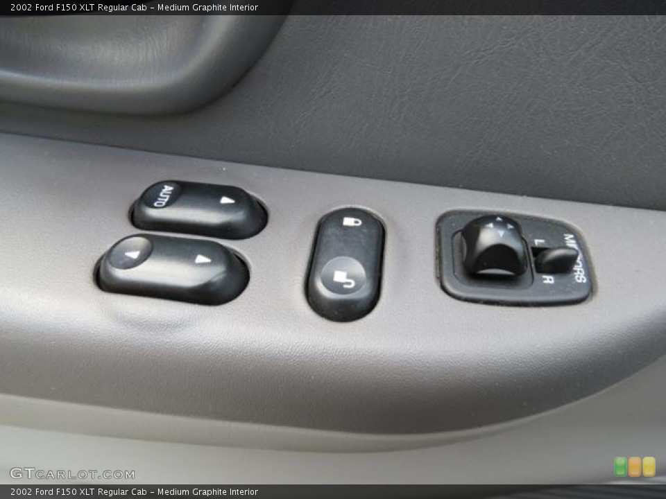 Medium Graphite Interior Controls for the 2002 Ford F150 XLT Regular Cab #80978963