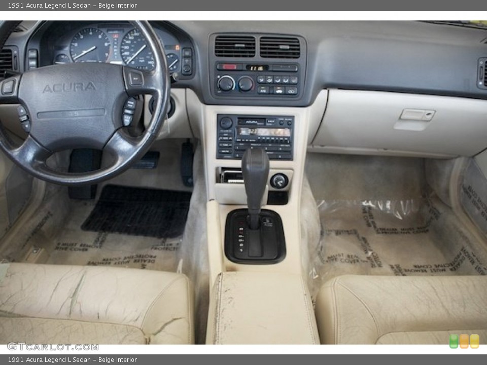 Beige Interior Dashboard for the 1991 Acura Legend L Sedan #80981005