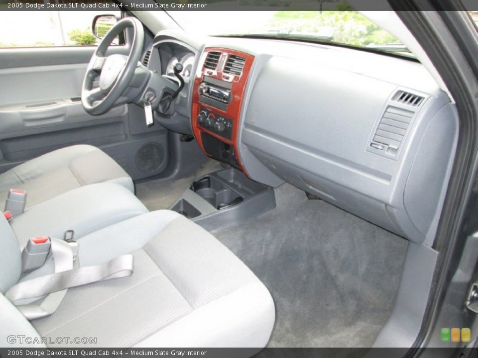 Medium Slate Gray Interior Dashboard for the 2005 Dodge Dakota SLT Quad Cab 4x4 #80989496